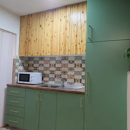 Апартаменты Away From Шкодер